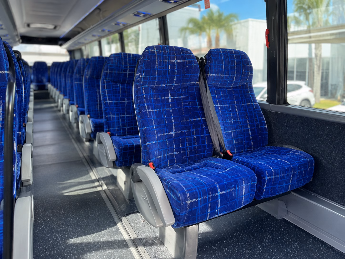 buses for multi day new bedford wedding weekends