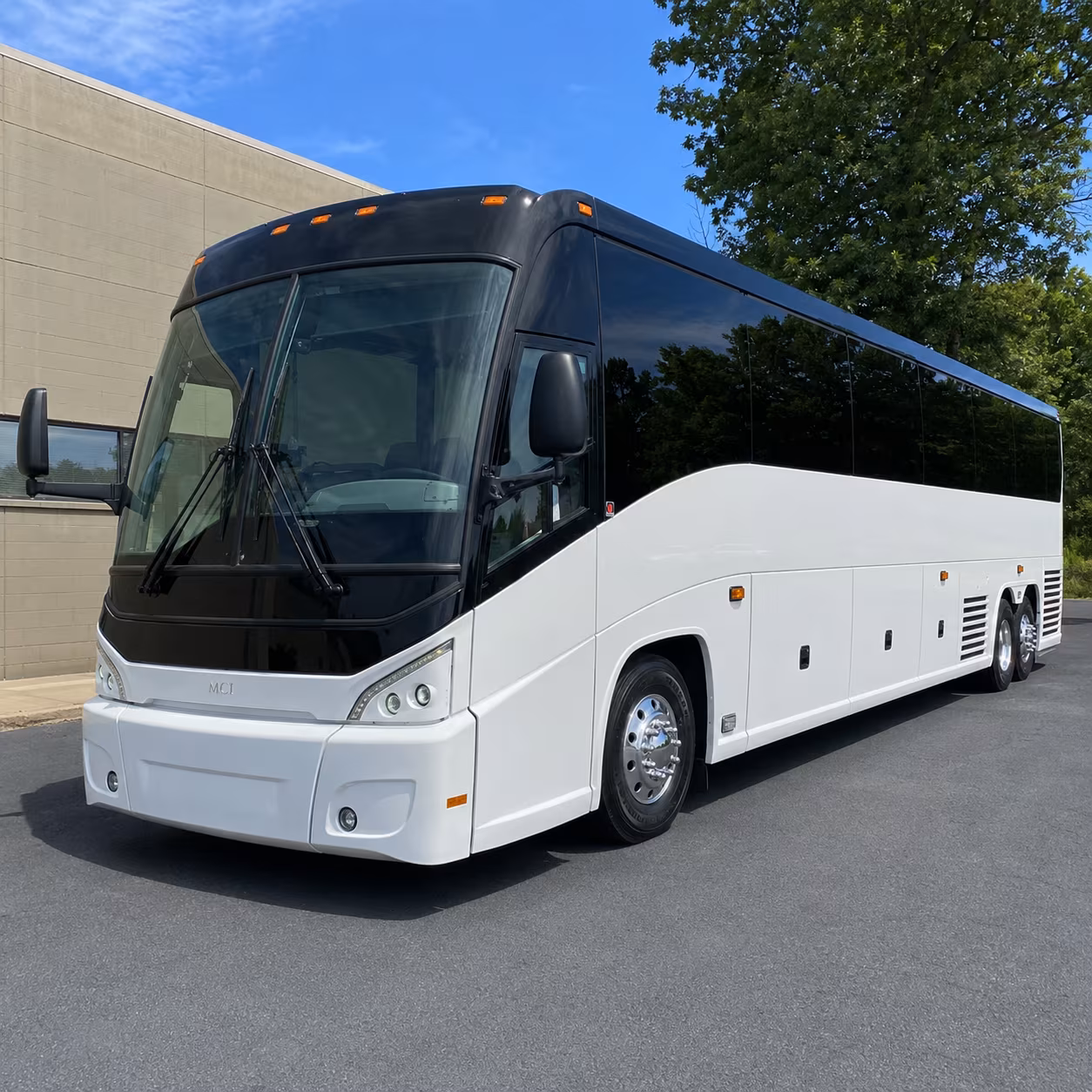 charter buses to running brook vineyards in north dartmouth